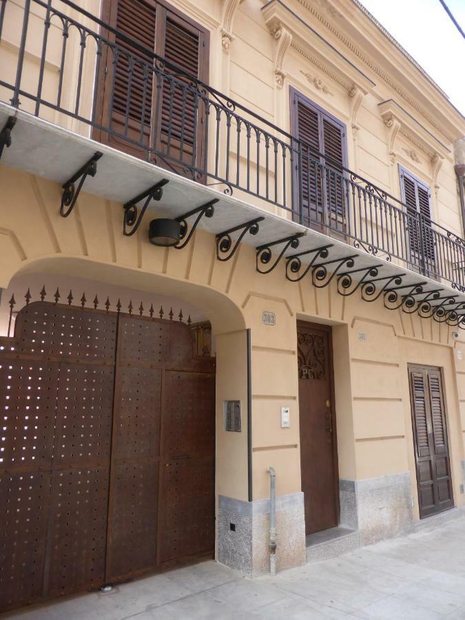 301B&B Палермо Екстериор снимка